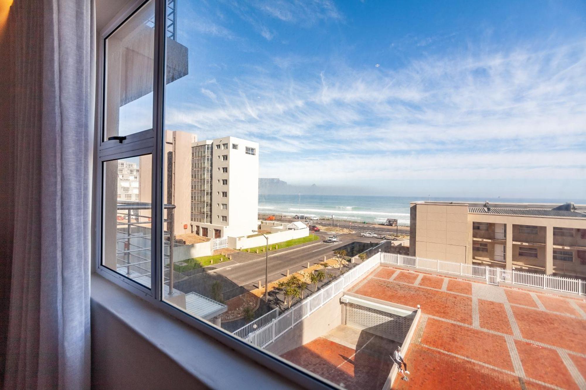 Luxury Ocean View Beachfront 2 Bed Apartment -206 The Waves, Blouberg, Cape Town Bloubergstrand Exteriér fotografie